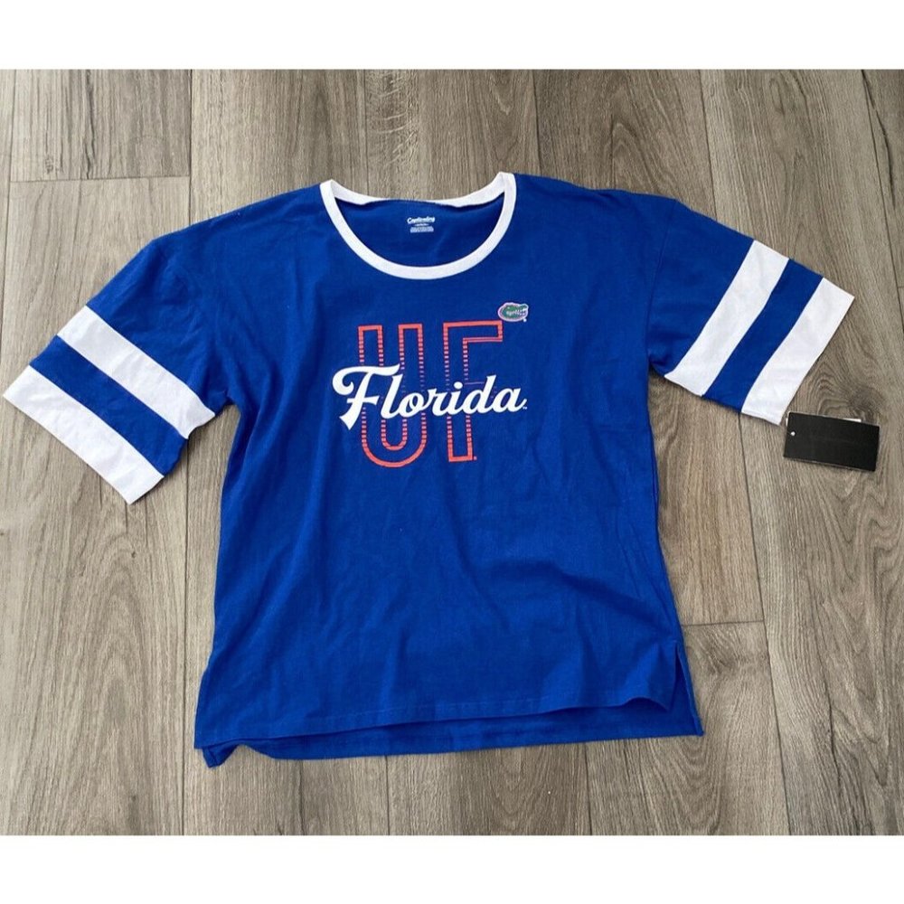 Captivating Apparel Women’s Florida Gators Short Sleeve Shirt Size Medium